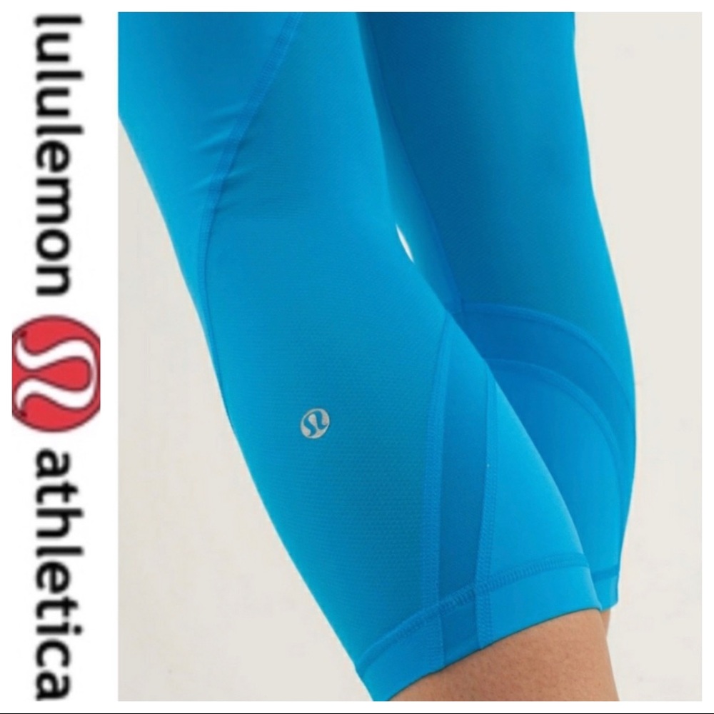 💕SALE💕 Lululemon Blue Run Inspire Crop II - Picture 2 of 14